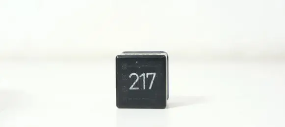 Audi A6 S6 C4 4A Other relay 443951253S 443951253