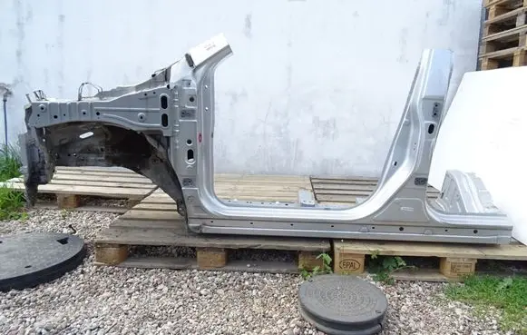 Nissan X-Trail T32 Front side member 