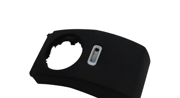 Dashboard glove box trim