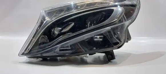Mercedes-Benz V Class W447 Headlight/headlamp A4479060101