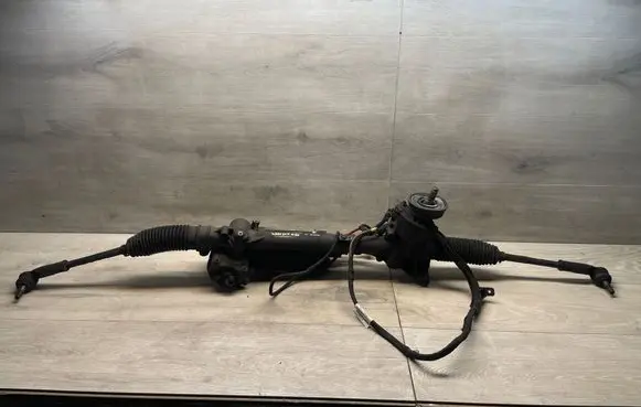 Skoda Superb B6 (3T) Steering rack