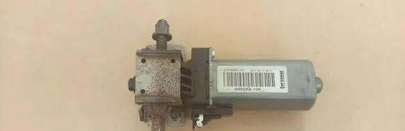 Jaguar XF X250 Seat adjustment motor 988582104 D336600