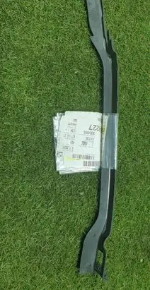 Audi A3 S3 8V Radiator trim 8V0121331