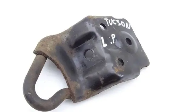 Hyundai Tucson JM Towing hook eye 