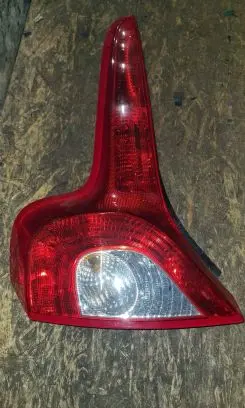 Volvo C30 Tailgate rear/tail lights