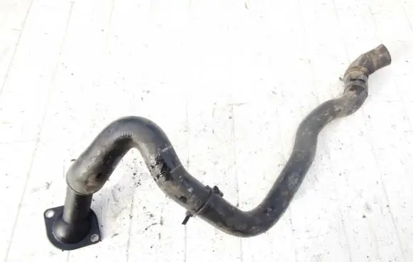 Volkswagen Golf V Engine coolant pipe/hose 06A121121D 038121121D