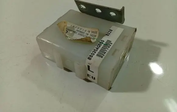 Subaru Legacy Central locking motor 88035AG050
