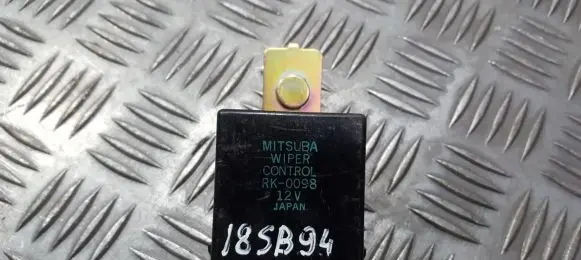 Subaru Impreza II Window wiper relay RK0098 RK-0098