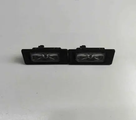 Volkswagen Multivan T6 Number plate light 5NA943021