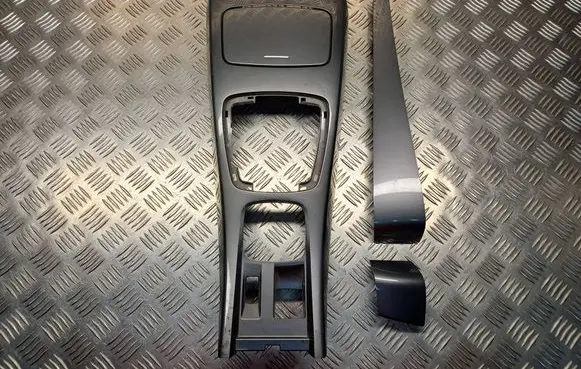 Renault Laguna III Gear shifter surround trim plastic 969120002R 969170001R 684200003R