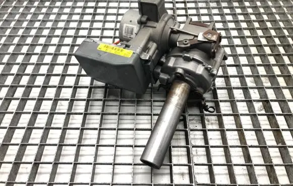Ford Fiesta Power steering pump 8V513C529KK