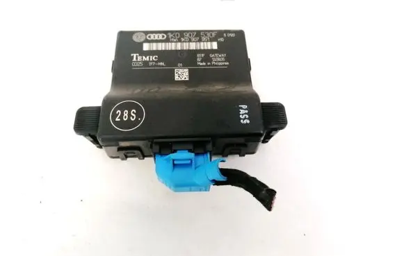 Skoda Octavia Mk2 (1Z) Door control unit/module 1K0907530F 1K0907951