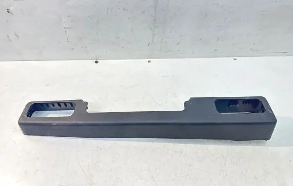 Opel Crossland X Front driver seat rail 39082170 39082170K