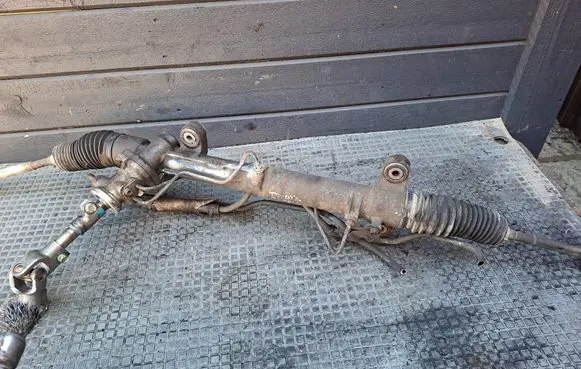 Toyota Corolla Verso E121 Steering rack 7891501172