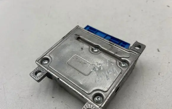 Volvo S70 V70 V70 XC Airbag control unit/module 9171880