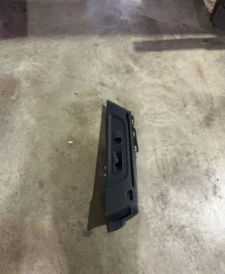 Peugeot 308 Parcel shelf load cover mount bracket 9839642980