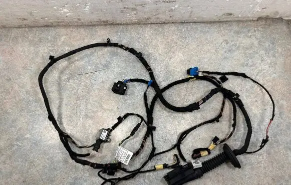 Mini Cooper Countryman F60 Front door wiring loom 9864910 61129864910
