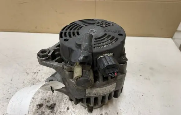 Ford Focus Generator/alternator MS1012100921 4M5T10300LC