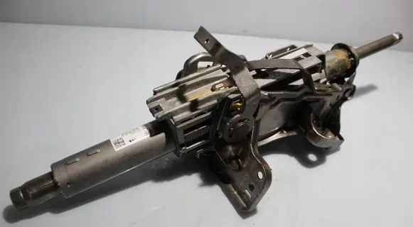 Steering wheel axle set