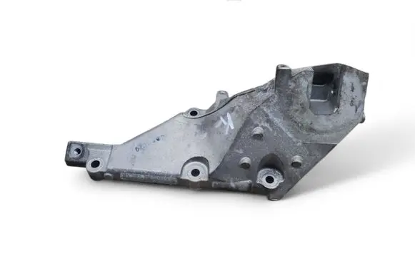 Mercedes-Benz GL X166 Engine mounting bracket A2782236104