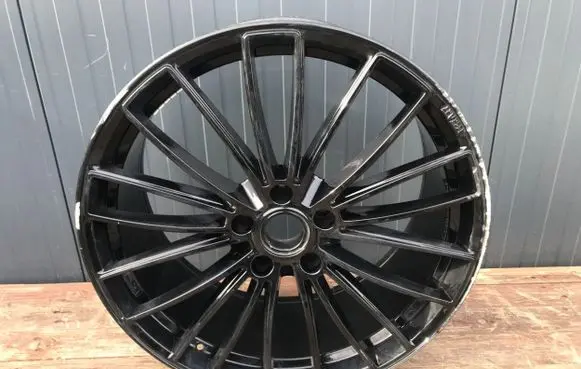 Porsche Cayenne (9Y0 9Y3) R22 alloy rim 