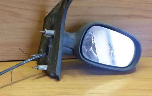 Renault Scenic I Manual wing mirror E1010461