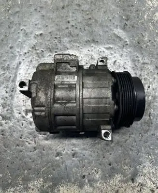 Mercedes-Benz C W204 Air conditioning (A/C) compressor (pump) A0022305011