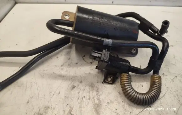 Vacuum air tank