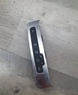 Audi A6 S6 C6 4F Gear shift selector indicator 4F1713463D 36473070912