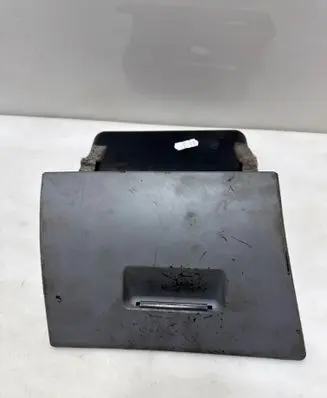 BMW 3 E46 Glove box 8223192 8197492