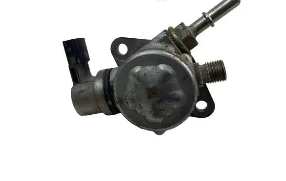 Renault Lodgy Mechanical fuel pump 166304016R