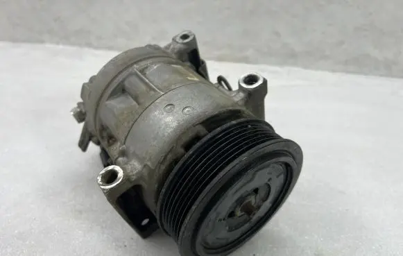 Peugeot 3008 II Air conditioning (A/C) compressor (pump) 9675655880