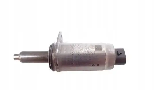 Volkswagen Golf Sportsvan Camshaft vanos timing valve 06E103697P