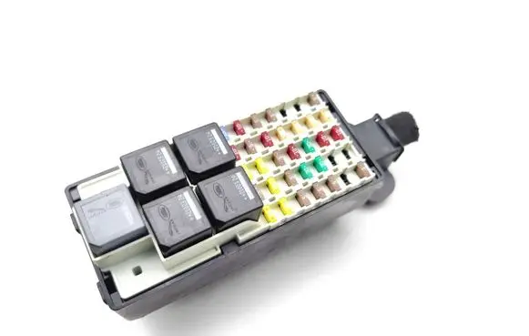 Jaguar I-Pace Fuse module 
