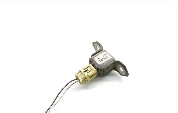 Mitsubishi L200 Airbag deployment crash/impact sensor 8651A083