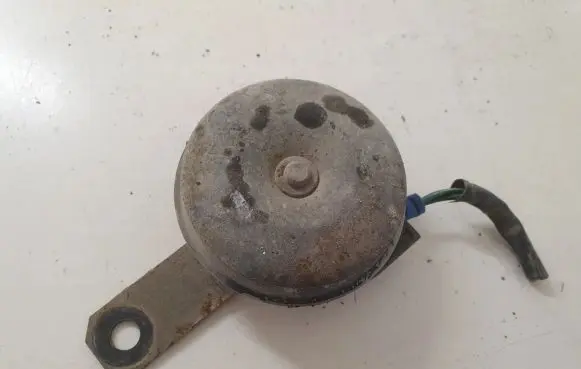 Toyota Land Cruiser (HDJ90) Horn signal