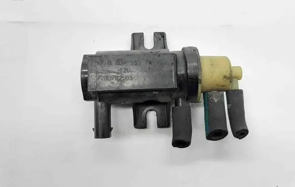 Mercedes-Benz E W212 Air pressure sensor A0071531428