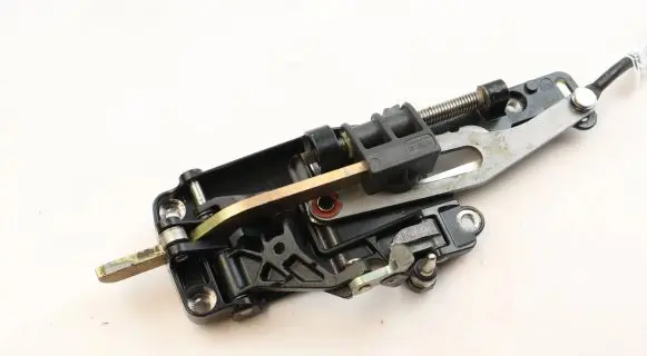 BMW 3 E46 Convertible roof hinge 7031362