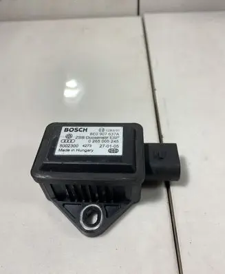 Volkswagen PASSAT B5.5 ESP acceleration yaw rate sensor 8E0907637A