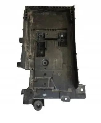 Battery tray