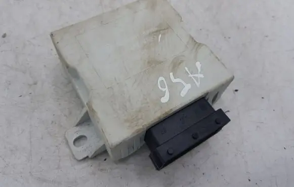 Toyota Corolla Verso AR10 Window wiper relay 150696