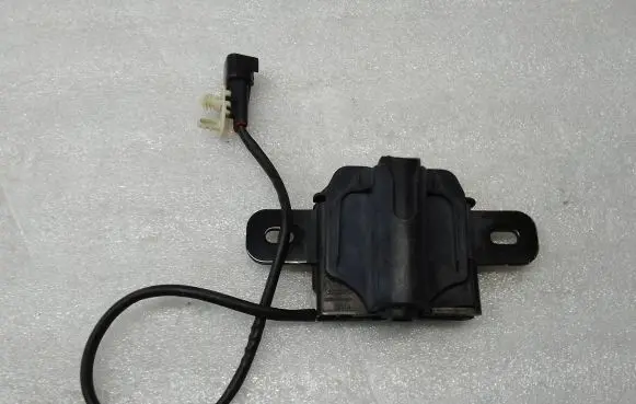 Volvo XC60 Engine bonnet/hood lock/catch 31371016 17H169