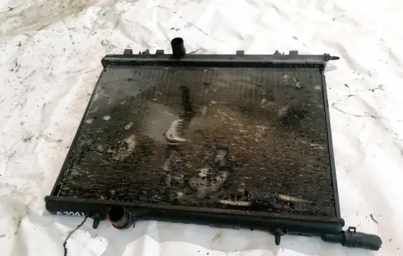 Coolant radiator