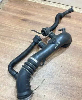 BMW 3 E90 E91 Air intake hose/pipe 7570069 7556554 7843531