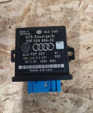 Audi Q7 4L Light module LCM 4L0907357 4L0910357 5DF00888630