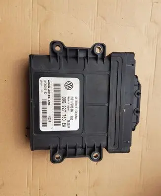 Volkswagen Golf V Engine control unit/module 09G927750EA