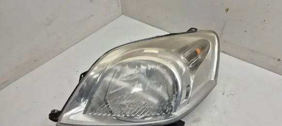 Peugeot Bipper Headlight/headlamp 1353198080