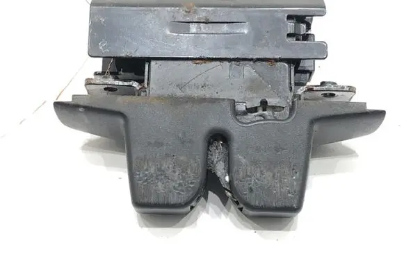 Renault Laguna III Tailgate exterior lock 905420001R