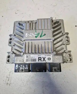 Nissan Qashqai Engine control unit/module 23710BR30B S180033109A