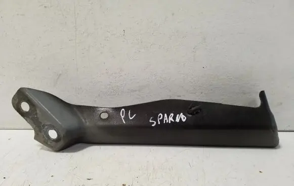 Nissan X-Trail T32 Fender mounting bracket